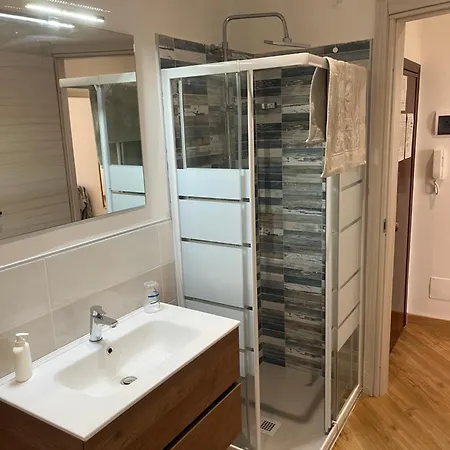 Varazzehomeresort Sas شقة